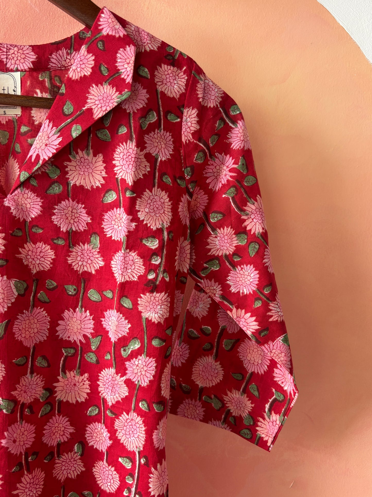Red floral printed kurta