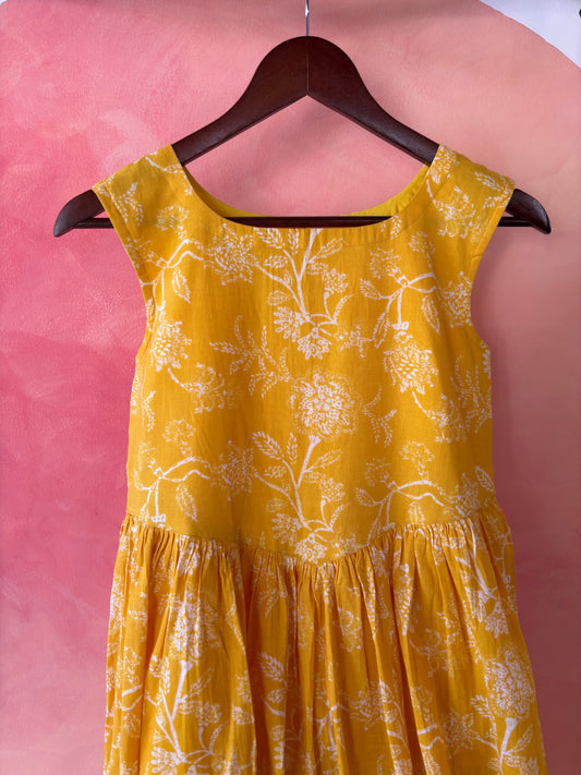 Yellow dress